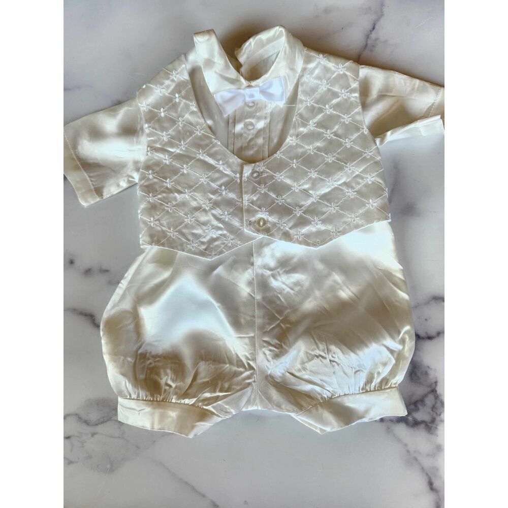 Phyllis Babywear boys 0-6 month vintage cream white satin formal shorts romper d